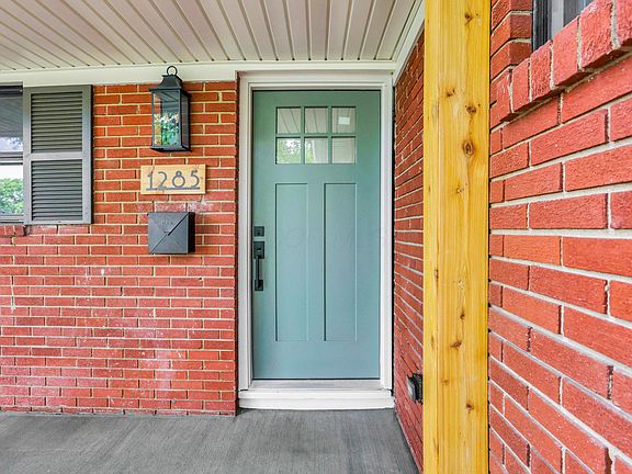 4th image of 1285 Kingsgate Rd