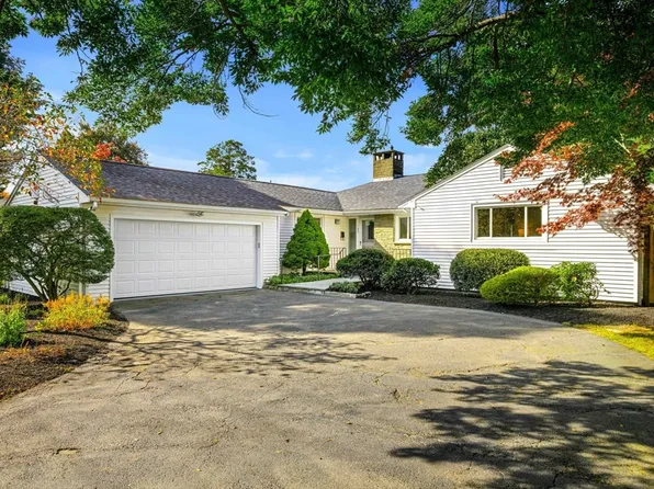 107 Bradlee Ave, Swampscott, MA 01907