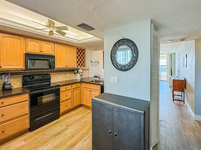 8400 Estero Blvd #203 — Photo 2