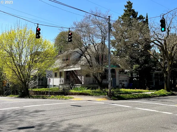 636 NE Prescott St, Portland, OR 97211