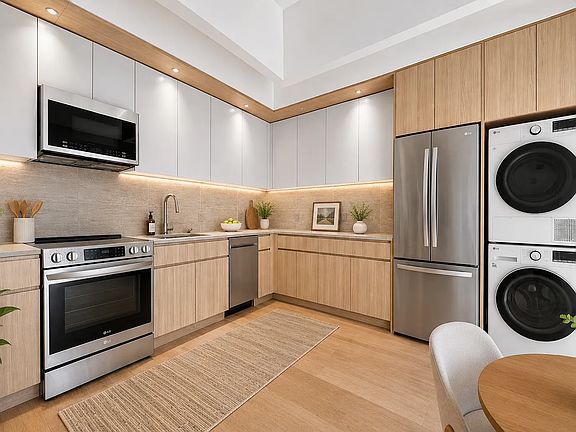 2nd image of 282 4th Ave #1A