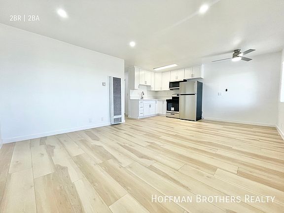 2nd image of 14011 S Budlong Ave #109A