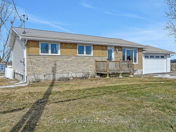 2nd image of 6591 Russell Rd