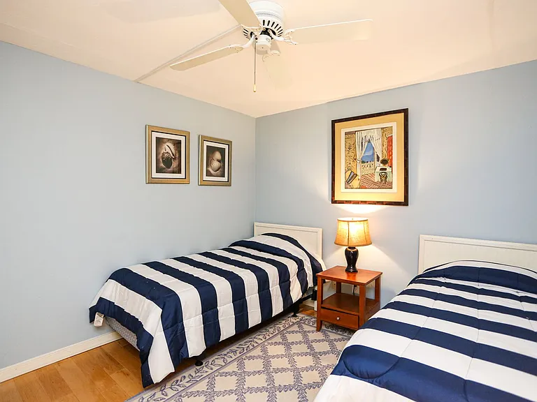 1075 Foxfire Ln #207 — Photo 18