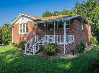 150 Hicks Dr, Inman, SC 29349