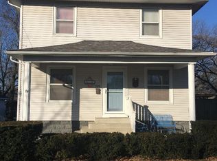 709 N Main St, Benton, IL 62812
