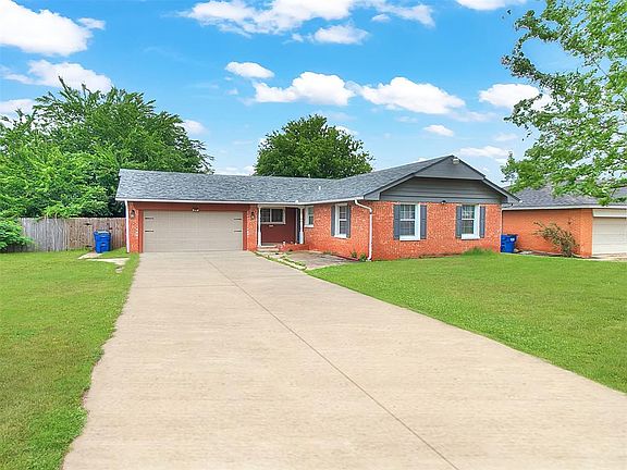 2nd image of 608 Neal Cir