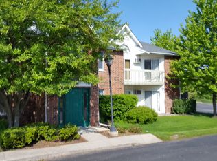 1341 Cunat Ct APT 1C, Lake In The Hills, IL 60156