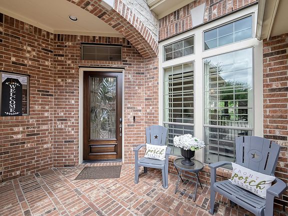 4th image of 2406 Randal Point Ct