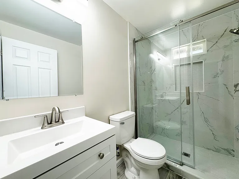 2410 River Rd — Photo 4