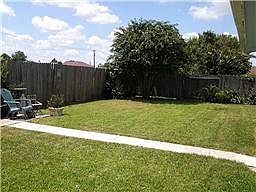 4th image of 216 Armand Bay Dr