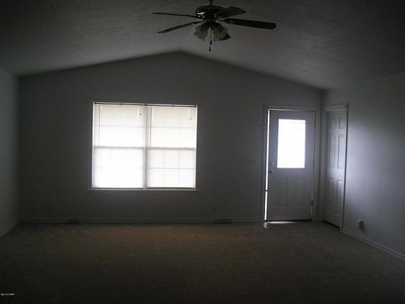 5th image of 1306 Wisteria Ln