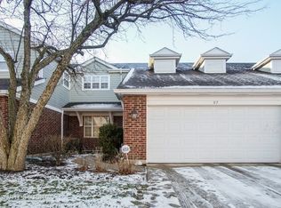 57 Caribou Xing, Northbrook, IL 60062
