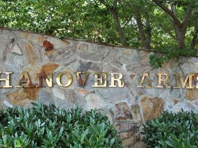 366 Hanover Arms Ct, Winston Salem, NC, 27104
