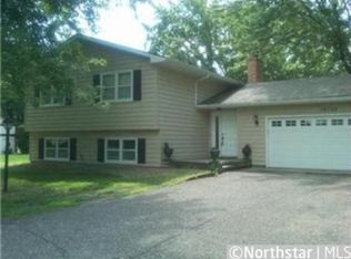 19799 Jackie Ln, Rogers, MN 55374