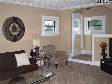 2nd image of 1007 Sackett Ave