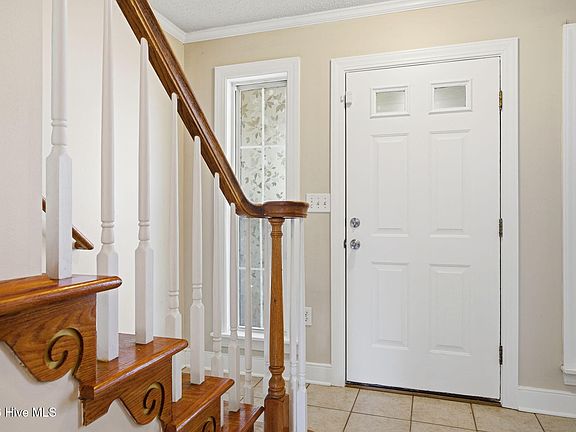 5th image of 3013 Edward Court #A