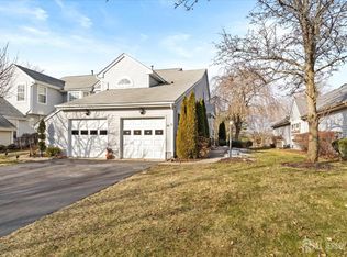 9 Abraham Lincoln Ct #C, Monroe Township, NJ 08831