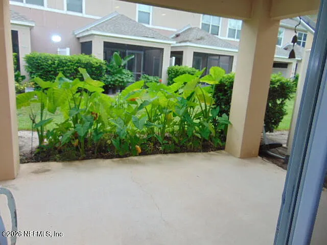 13496 Essence Ct — Photo 7