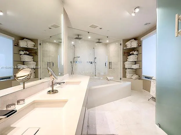 18555 Collins Ave #5203 — Photo 14