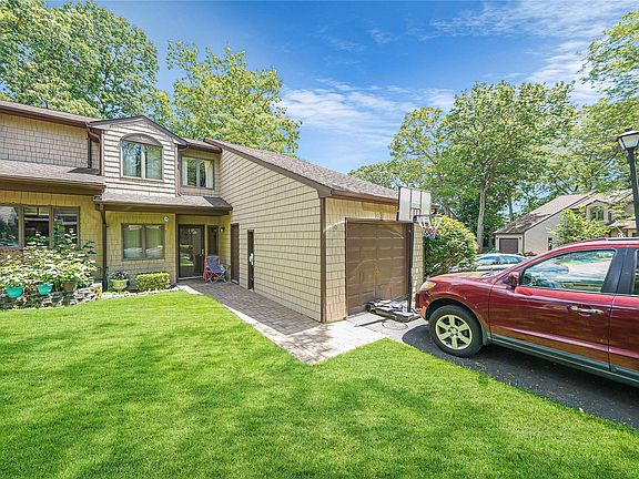 2nd image of 30 Jeremy Cir #30