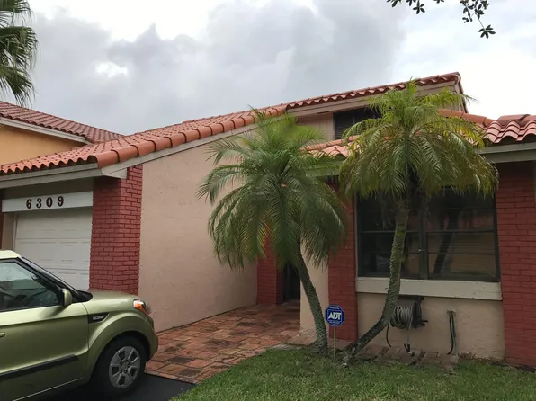 6309 NW 173rd Ln, Hialeah, FL 33015