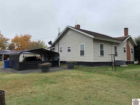 4th image of 500 N College St