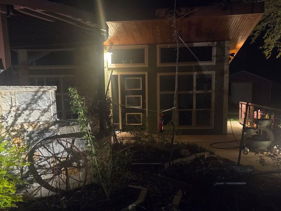 1st image of 2453 Bottoms East Rd