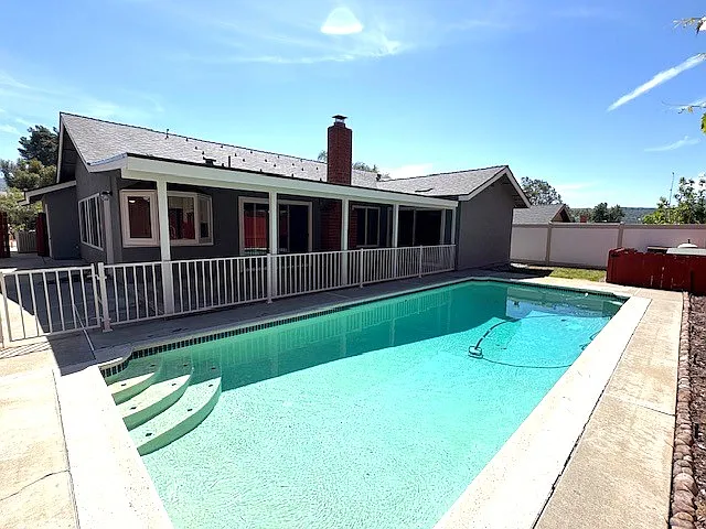 13502 Los Olivos Ave — Photo 27