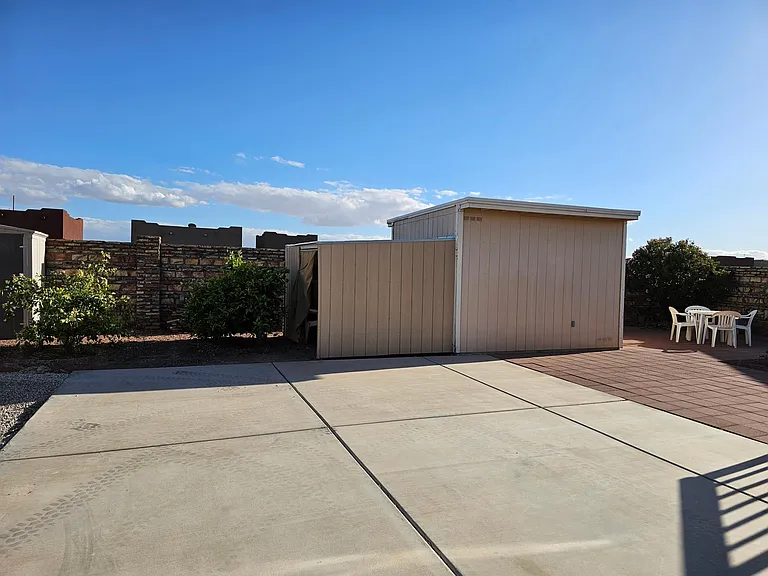 12771 E 47th Ln — Photo 7