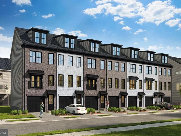 22898 Tawny Pine Sq, Ashburn, VA 20148