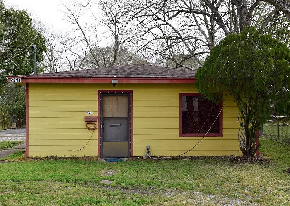 1st image of 2911 Sycamore Ave