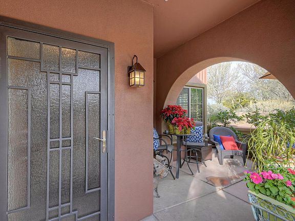 3935 E Rough Rider Rd Unit-large-003-7-E