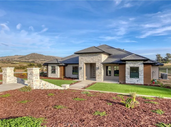 155 Vista Montana Ln, Nipomo, CA 93420
