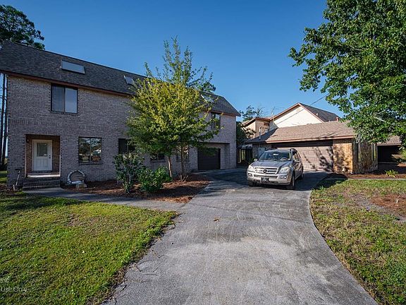 3rd image of 103 Sunset Cir