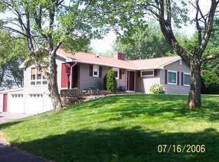 183 Tulip Dr, Meriden, CT 06450
