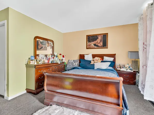 142 West 175th Street image 23 of 38