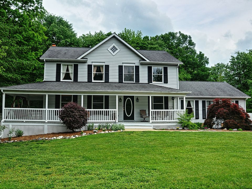 1st image of 5802 Castle Ct