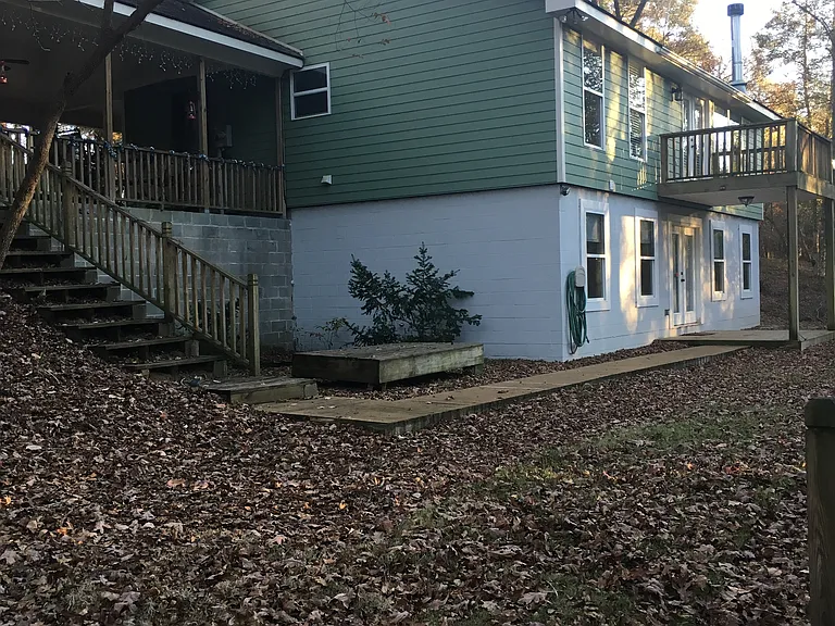 4746 State Highway 46 — Photo 1