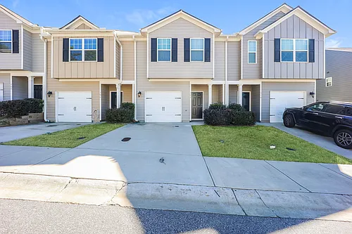308 Highwood Ln Photo 1