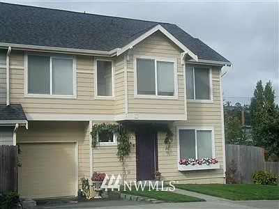 4101 B 26th Avenue SW #B photo 1