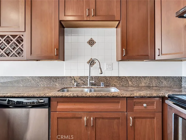 32614 Coastsite Dr #305E — Photo 13