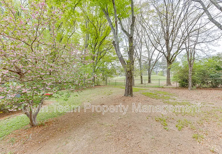 9345 Riverclub Pkwy — Photo 51