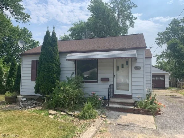 1311 E 343rd St, Eastlake, OH 44095