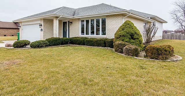 1st image of 15640 S Twin Lakes Dr