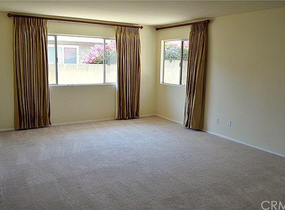 3rd image of 2031 W 234th St