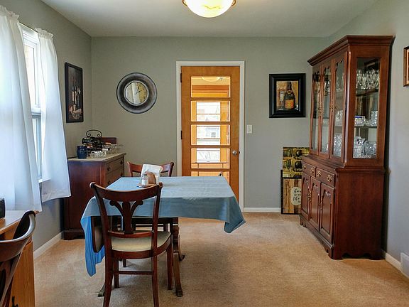 5th image of 1858 Lynne Ln NW