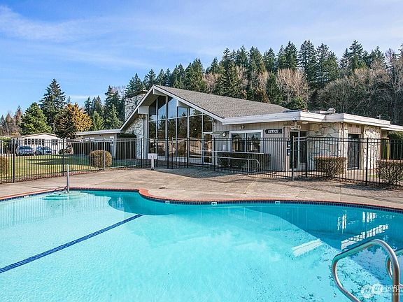 4th image of 2302 R Street SE #115