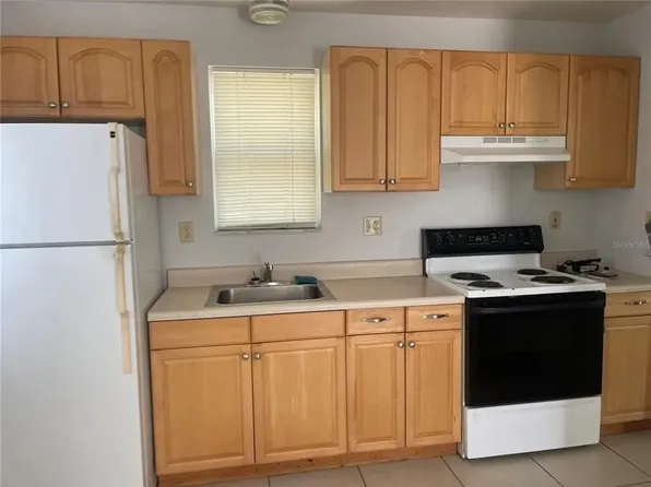 73 2nd Ave, Englewood, FL 34223