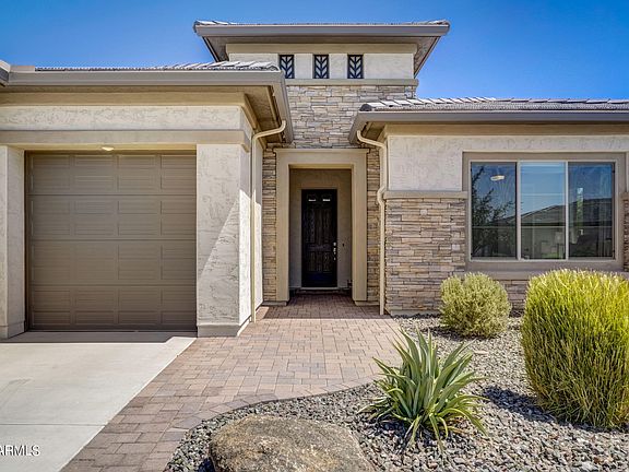 3rd image of 16630 W LA REATA Avenue
